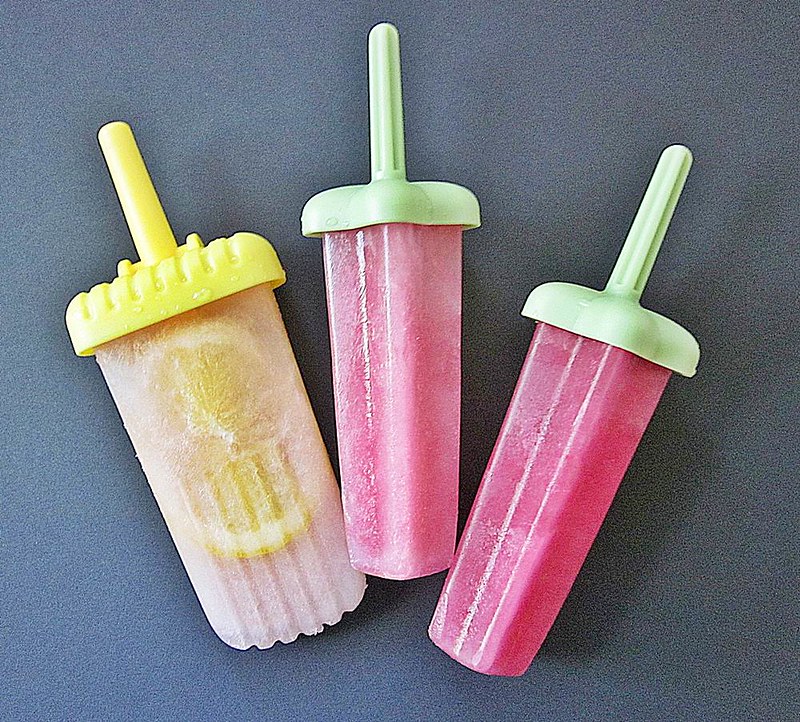Pink lemonade popsicles photo