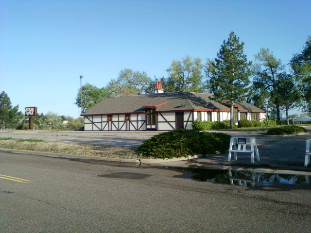 Abandoned Steak and Ale, Westminster Mall